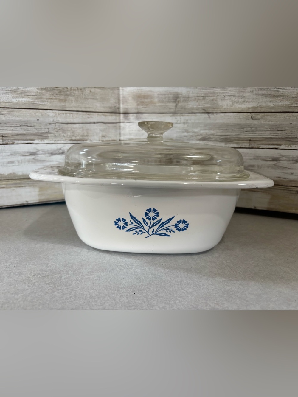 Large Vintage Corningware Blue Cornflower 16 cup casserole with lid